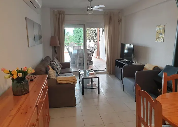 Bonito Apartamento Con Inmensa Terraza Y Piscina
