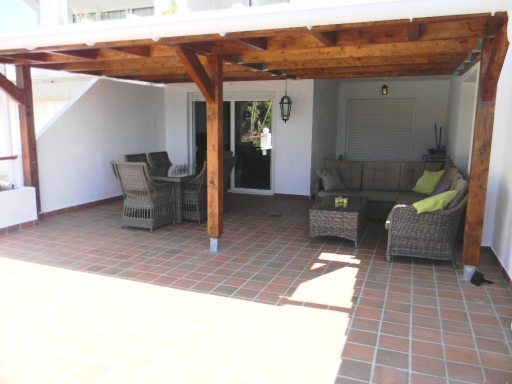 Bonito Con Inmensa Terraza Y Piscina Apartment *